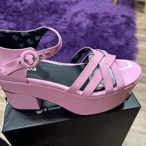 Moda Pink Platform Sandals